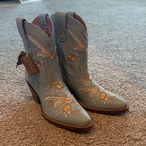 Dingo Light Blue Embroidered Ankle Boots